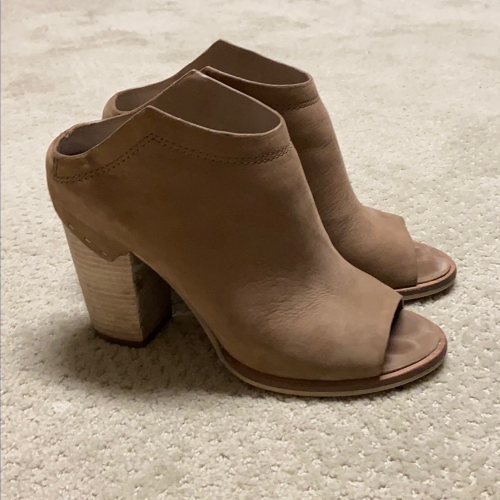 Dolce Vita Booties